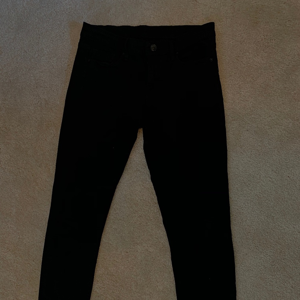 Black skinny jeans